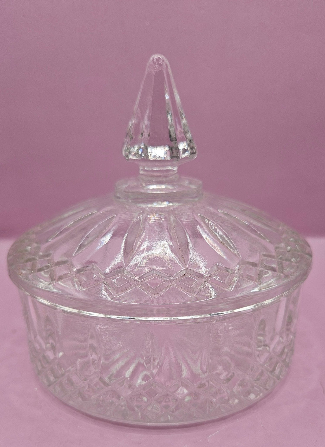 Vintage Clear Glass Candy Dish with Lid – 6"x 6"